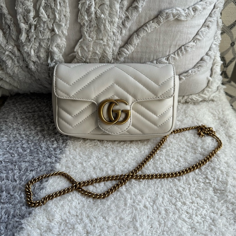 Gucci Marmont Super mini white leather bag